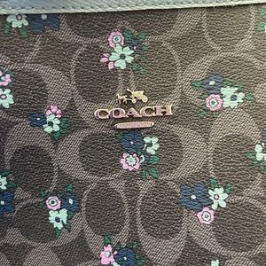 Coach Tote Purse MAKE OFFER